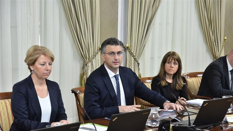 Posebni timovi bavit će se pravima i mogućnostima za radnike Uljanika, očekujemo odgovor iz Kine 